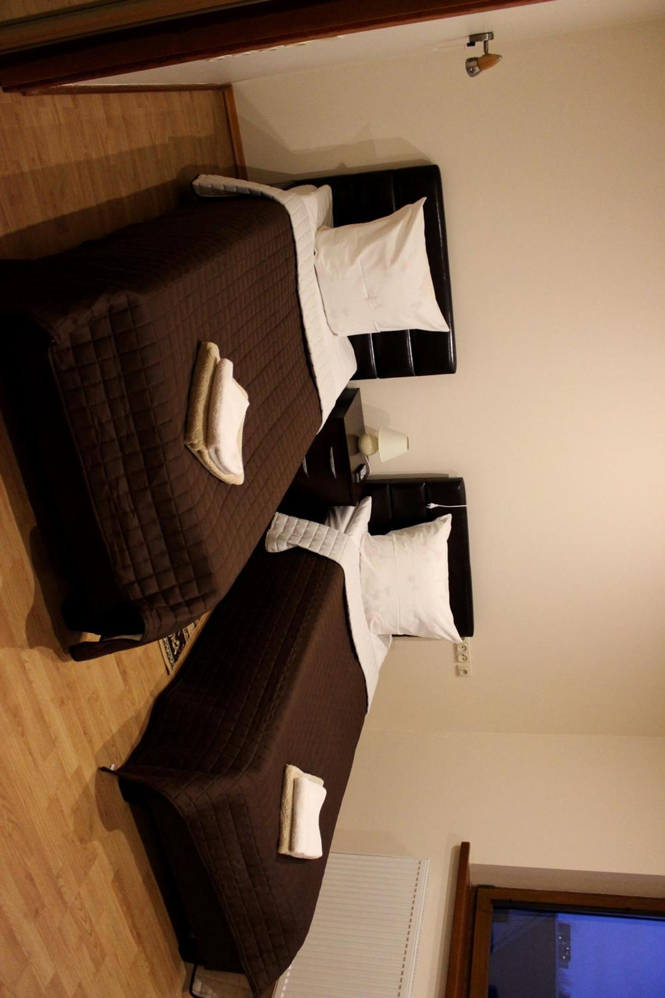 Vidu Guest House Utena Ngoại thất bức ảnh